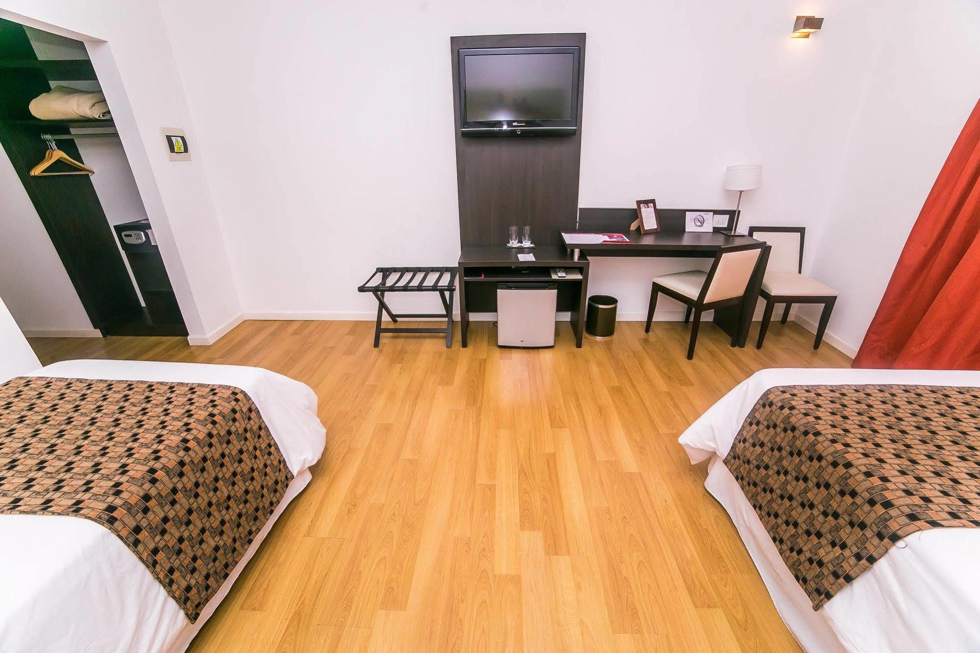 Amerian Maria Park 4* Villa María